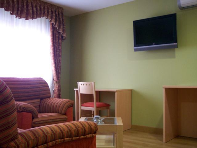 Hotel Restaurante Pizzeria Abc Laracha Bilik gambar